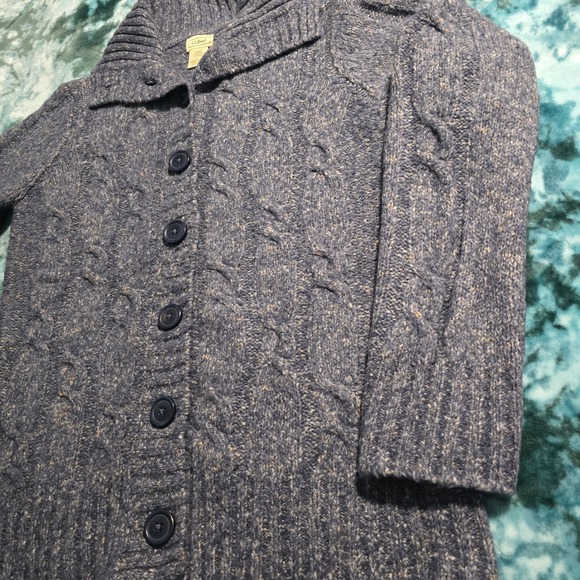 EUC Women's L.L.Bean Cable-knit Button-up Cardigan Sweater Size L - Picture 3 of 5
